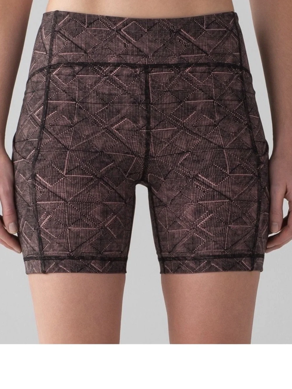 Lululemon Training Bike Short  / Black | Size 6, 6” Inseam